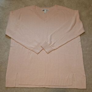 Women's V-Neck Sweater - Pink